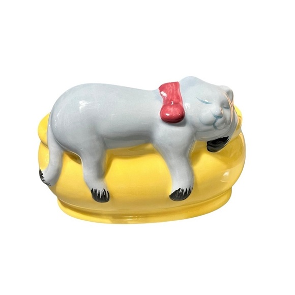 Joseph Enterprises Vintage Sleeping Cat Planter Yellow/Gray - Picture 1 of 5